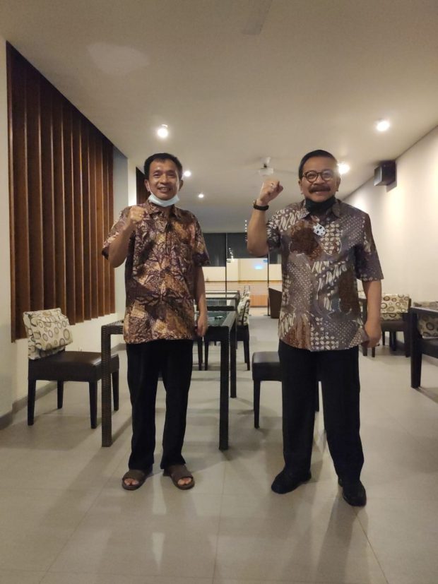 Pakde Karwo: Ayo Tangan Mengepal Mas Wawan!