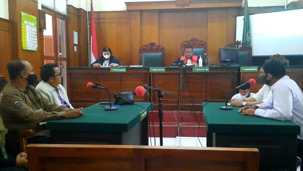 Putusan Hakim Dalam Sidang Praperadilan Tak Berdasar Pada Substansi Permasalahan