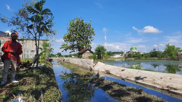 Baru Terselesaikan, Tanggul Kali Avoer Senilai 1,2 M Ambruk 